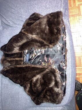 Vintage Tristan & Iseut Brown Faux Fur Shrug with Floral Lining